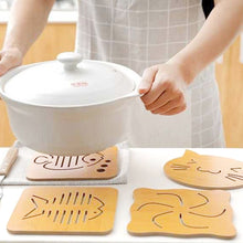 Load image into Gallery viewer, Wooden Coaster Cute Kitchen Fibre Wood Board Anti-heat Hot Pot Table Place Mat Coaster Anti Slip Pad
