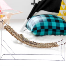 Load image into Gallery viewer, Reptile Lizard Hammock Hamster Reptile Grass Mat Pet Bed Seaweed Hammock Swing Pet Reptile Toy Hanging Bed Mat Hanging Sofas
