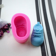 Load image into Gallery viewer, 3D Stereo Shoe Shape Resin Molds Silicone Crafts Silicone Mold for Candle Making Supplies Fondant Molds Soap Silcone Moulds
