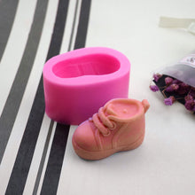 Load image into Gallery viewer, 3D Stereo Shoe Shape Resin Molds Silicone Crafts Silicone Mold for Candle Making Supplies Fondant Molds Soap Silcone Moulds
