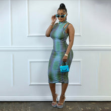 Load image into Gallery viewer, Street Shooting Fashion Plaid Print Gradient Color Round Neck Elegant Women Long Slim Fit Hip Dress
