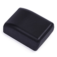 Load image into Gallery viewer, Universal Silicone Car Safety Seat Belt Buckle Buckle Clip Dust Prevention Protector Interior Button Case Anti-Scratch Cover
