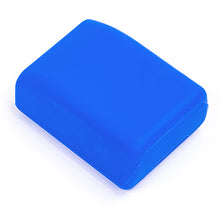 Load image into Gallery viewer, Universal Silicone Car Safety Seat Belt Buckle Buckle Clip Dust Prevention Protector Interior Button Case Anti-Scratch Cover
