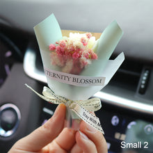 Load image into Gallery viewer, Creative Car Air Outlet Perfume Decoration Car Immortal Dried Bouquet Small Fresh Air Conditioning Mouth Fragrance Clip

