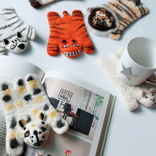 Load image into Gallery viewer, Cute Animal Wool Felt Coaster Cartoon Style Tea Coaster Cup Mat Coffee Mug Pad ChristmaChristmas Gift Kitchen Table Decor
