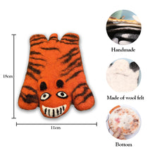 Load image into Gallery viewer, Cute Animal Wool Felt Coaster Cartoon Style Tea Coaster Cup Mat Coffee Mug Pad ChristmaChristmas Gift Kitchen Table Decor
