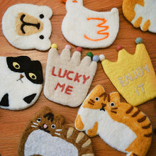 Load image into Gallery viewer, Cute Cat Wool Felt Coaster Cartoon Style Tea Coaster Cup Mat Coffee Mug Pad ChristmaChristmas Gift Kitchen Table Decor
