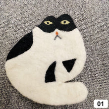 Load image into Gallery viewer, Cute Cat Wool Felt Coaster Cartoon Style Tea Coaster Cup Mat Coffee Mug Pad ChristmaChristmas Gift Kitchen Table Decor
