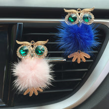 Load image into Gallery viewer, Car Air Freshener Diamond Villus Owl Car Perfume Air Vent Clip Crystal Owl Auto Accessories Interior Woman Ornament
