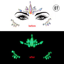 Load image into Gallery viewer, Halloween Luminous Face Drill Stickers Crystal Diamond Eyebrow Drill Stickers Temporary Luminous Face Decoration
