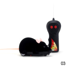 Load image into Gallery viewer, Cat Remote Control Mouse Toy Funny Simulation Mouse Electric Toys Funny Cat Pet Toy with Remote Control Pet Toys Cat Toys
