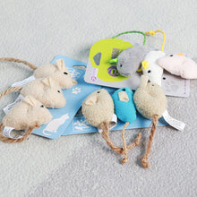 Load image into Gallery viewer, 3pcs/lot Mix Pet Catnip Mouse Cats Toys Chewing Biting Teething Plush Toys Kitten Playing Mice Toys Pet Supplies
