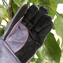 Load image into Gallery viewer, Cow Welding Gloves Thick Split Leather Kitchen Stove Heat Puncture Resistant BBQ Glove For Welder works with Palm Welders
