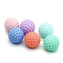 Load image into Gallery viewer, TPR Fascia Ball Foot Fitness Massage Ball Deep Acupoint Muscle Relaxation Shoulder Cervical Fitness Yoga Hand Hold Meridian Ball
