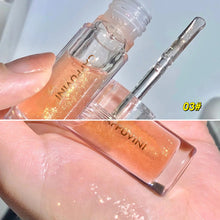 Load image into Gallery viewer, Transparent Crystal Jelly Lipgloss Shiny Clear Mirror Moisturizing Glitter Liquid Lipstick Lip Oil Fruit Taste Lip Tint
