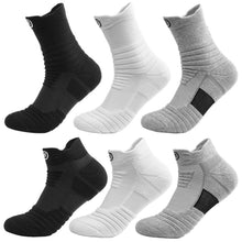 Load image into Gallery viewer, Breathable Basketball Socks Outdoor Cycling Socks Sports Socks Protect Feet Wicking Bike Running Football Sport Socks Men Socks

