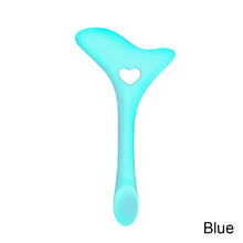 Load image into Gallery viewer, Multifunctional Silicone Eye Makeup Bezel Eyeliner Eyeshadow Mascara Auxiliary Tool Portable Makeup Tool
