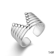 Load image into Gallery viewer, Retro Punk Opening Finger Rings Steampunk Hip Hop Personality Finger Party Jewelry Men Women Rings
