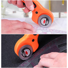 Load image into Gallery viewer, 45mm Patchwork Roller Wheel Knife Cloth Cutting Knife Leather Paper Fabric Craft Fabrics Rotary Cutter DIY Sewing Accessories
