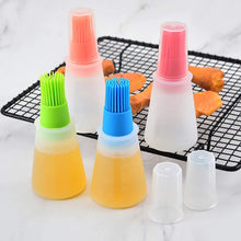 Load image into Gallery viewer, Silicone BBQ Oil Brush High Temperature Resistant Bottle Barbecue Brush Household Bakery Accessories Pancake Brush Oil Tool
