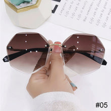 Load image into Gallery viewer, Metal Frameless Sunglasses Fashion Simple Polygonal Sunglasses UV Protection Outdoor Sunglasses For Women
