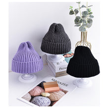Load image into Gallery viewer, Children Knitted Hat Candy Color Knitted Hat Autumn and Winter Warm Knitted Hat Comfortable Breathable Knitted Hat for Kids
