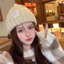 Load image into Gallery viewer, Retro Versatile Woolen Hat Thickened Warm Twist Knit Hat Ear-protection Woolen Hat Solid Color Knit Hat for Men Women
