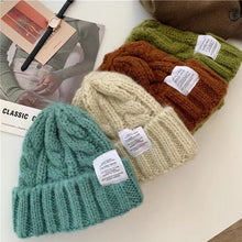 Load image into Gallery viewer, Retro Versatile Woolen Hat Thickened Warm Twist Knit Hat Ear-protection Woolen Hat Solid Color Knit Hat for Men Women
