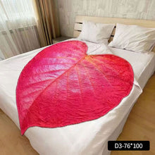 Load image into Gallery viewer, Large Leaf Blanket for Bed Sofa Cover Flannel Throw Blanket Home Decor Cozy Warm Fluffy Adult Blanket
