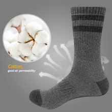 Load image into Gallery viewer, 5 Pairs/Pack Mens Moisture Wicking Mid Calf Thermal Work Boot Sports Hiking Socks For Riding Hiking Running
