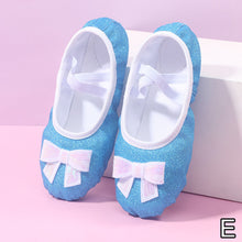 Load image into Gallery viewer, Girls Ballet Shoes Kids Dance Slippers Professional Canvas Soft Sole Shiny Ballet Dance Girls Female Ballet Yoga Gym Dance Shoes
