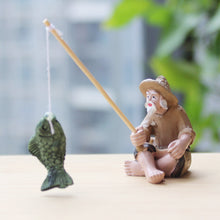 Load image into Gallery viewer, Aquarium Old Fisherman Ornaments Fish Tank Resin Decoration Accessories Garden Decor Fingurine Desk Ornaments
