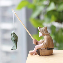 Load image into Gallery viewer, Aquarium Old Fisherman Ornaments Fish Tank Resin Decoration Accessories Garden Decor Fingurine Desk Ornaments
