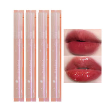 Load image into Gallery viewer, Transparent Water Glossy Lip Glaze Mirror Water Lip Gloss Lip Oil Lasting Lip Glaze Lipstick Clear Glitter Primer Hydrating Makeup
