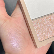 Load image into Gallery viewer, Flash Highlight Palette Glitter Blusher Makeup Gel Face Body Brighten Repair Capacity Natural Contour Shadow Makeup Cosmetics
