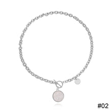 Load image into Gallery viewer, Vintage Punk Collar Chain Necklace Fashion Niche Alloy Fritillary Pendant Necklace Jewelry Gift for Women
