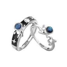 Load image into Gallery viewer, Fashion Creative Glazed Couple Rings Adjustable Astronaut Couple Rings Jewelry Gift For Men Women
