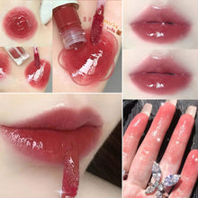 Load image into Gallery viewer, Cute Lip Gloss Moisturizing Lip Plumper Lip Gloss Nutritious Reduce Lip Line Liquid Lipstick Lips Tint Lip Glaze Cosmetics
