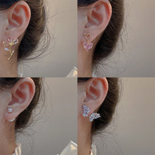 Load image into Gallery viewer, Fashion Vintage Earrings Niche Alloy Ear Studs Earrings Women Temperamental Earrings Jewelry Accessories
