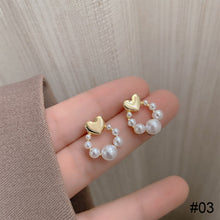 Load image into Gallery viewer, Versatile Niche Earrings Fashion Delicate Alloy Ear Studs Zircon Pearl Earrings Women Jewelry Accessories

