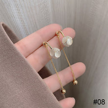 Load image into Gallery viewer, Versatile Niche Earrings Fashion Delicate Alloy Ear Studs Zircon Pearl Earrings Women Jewelry Accessories
