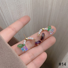 Load image into Gallery viewer, Versatile Niche Earrings Fashion Delicate Alloy Ear Studs Zircon Pearl Earrings Women Jewelry Accessories
