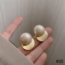 Load image into Gallery viewer, Versatile Niche Earrings Fashion Delicate Alloy Ear Studs Zircon Pearl Earrings Women Jewelry Accessories
