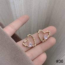 Load image into Gallery viewer, Versatile Niche Earrings Fashion Delicate Alloy Ear Studs Zircon Pearl Earrings Women Jewelry Accessories
