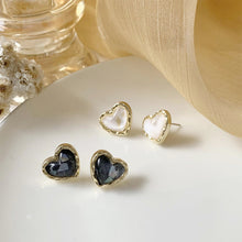 Load image into Gallery viewer, Gold Edged Peach Heart Earrings Small Delicate Simple Alloy Ear Studs Earrings Women Jewelry Accessories
