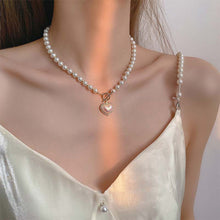 Load image into Gallery viewer, Pearl Love Pendant Necklace Retro Niche Alloy Pearl Necklace Clavicle Chain Versatile Jewelry for Women

