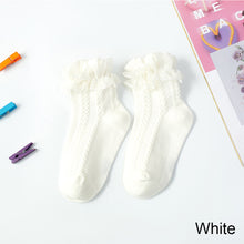 Load image into Gallery viewer, Children Lace Socks Warm Socks Soft Breathable Lace Socks Comfortable Cotton Socks for Girls
