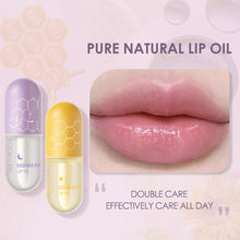 Load image into Gallery viewer, Day Night Lip Plumper Oil Clear Long Lasting Deep Moisturizing Lip Repair Reduce Lip Fine Line Care Lip Winter Cosmetics
