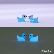 Load image into Gallery viewer, 5/10/20Pcs Mini Luminous Resin Ducks Glow in The Dark Miniature Ornament Tiny Ducks For DIY Car Garden Dollhouse Micro Landscape
