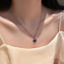 Load image into Gallery viewer, Color-changing Love Necklace Temperamental Alloy Love Pendant Collarbone Chain Necklace Women Jewelry Accessory
